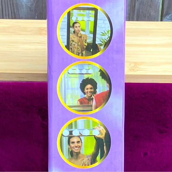 Studio Glow Professional Make-Up Lighting - Picture 12 of 12